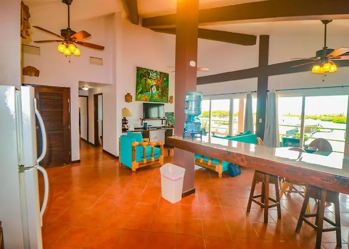 H301 @ Mara Laguna Apartment *