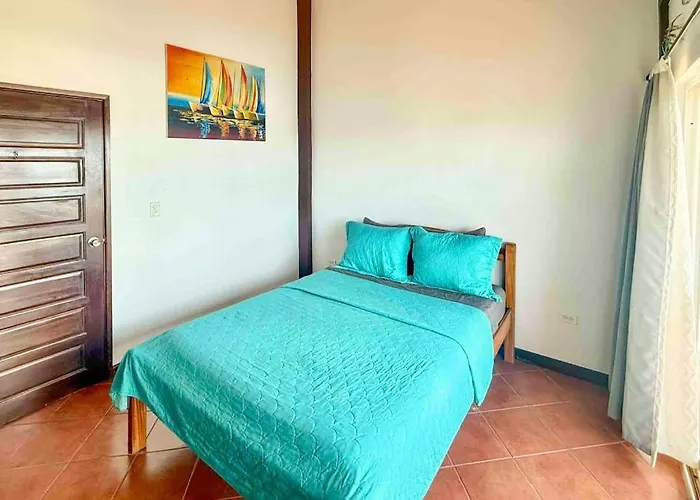 H301 @ Mara Laguna Apartment