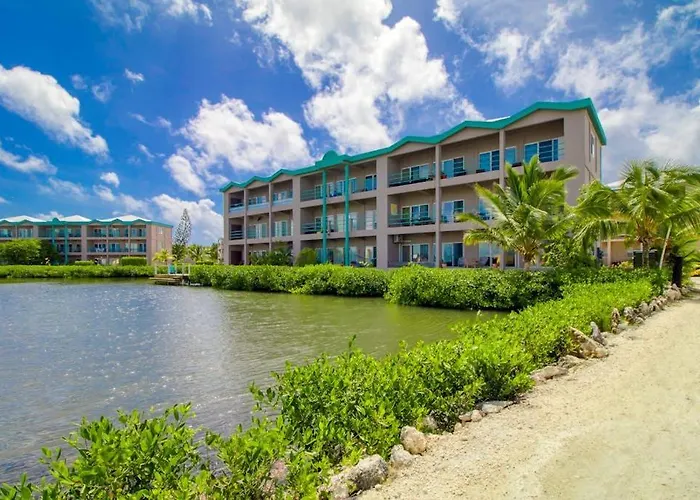 H301 @ Mara Laguna Apartment San Pedro (Ambergris Caye)